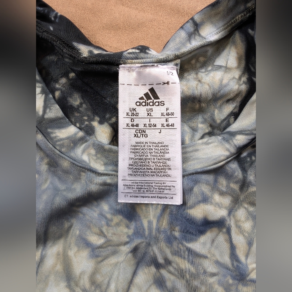 Adidas Women’s Parley Tank Top! Size XL! - Picture 3 of 7